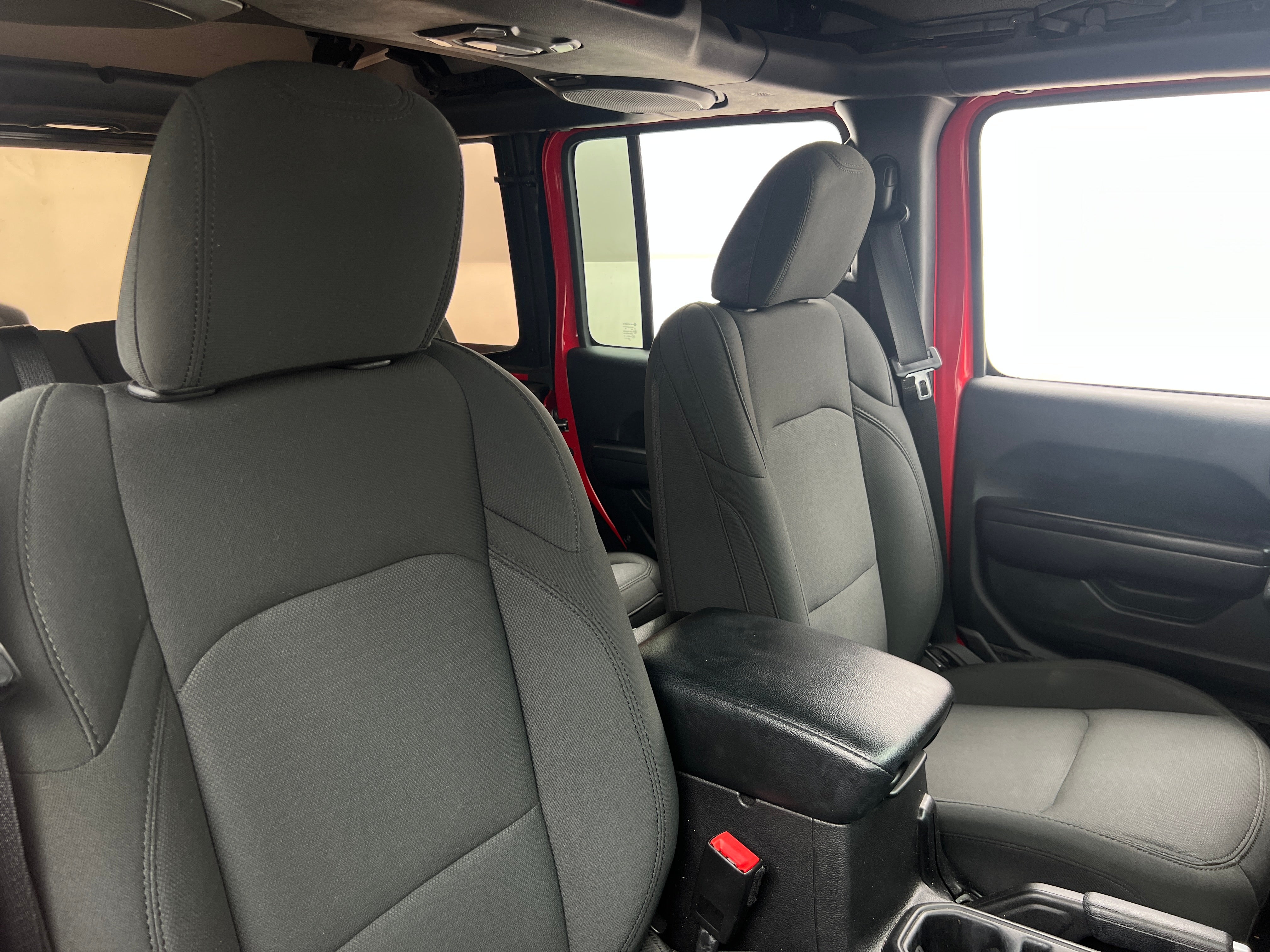 jeep wrangler unlimited 2021 1C4HJXDN5MW585823 image jeep wrangler unlimited 2021 1C4HJXDN5MW585823 image
